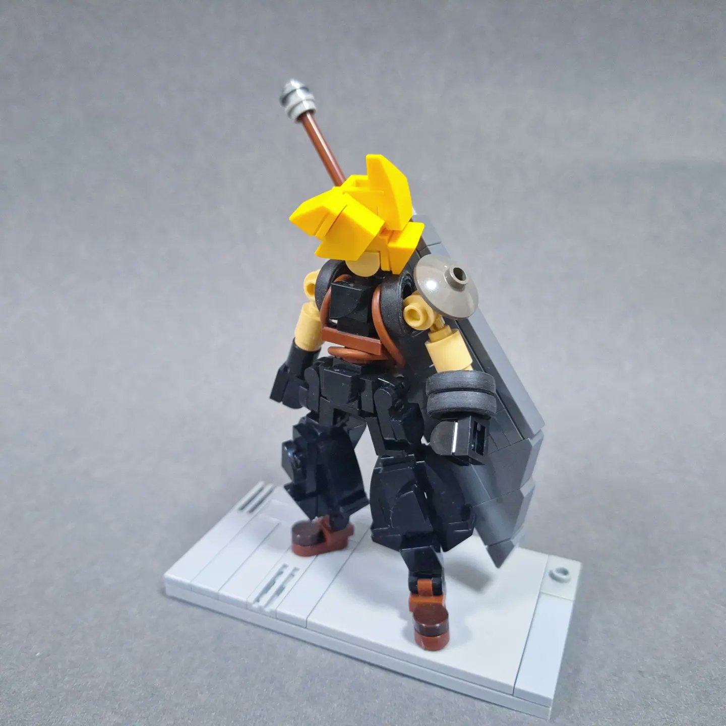 TuNG on X Cloud Strife Final Fantasy 7 Final Fantasy 7 Rebirth released today and makes me wanna build it Lego LBHK LegendsBricks FinalFantasy FF7 Game PS5 FinalFantasy7Rebirth legomoc Legoafol Legoco...