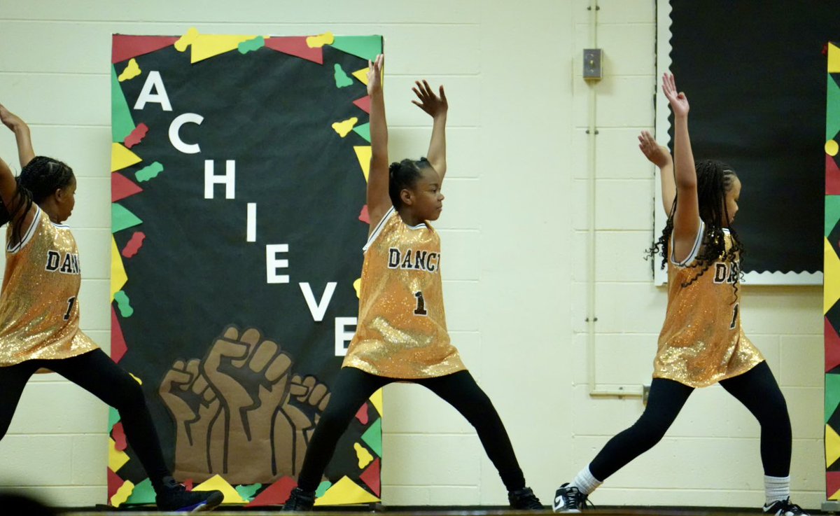 If you can’t set it off then you can’t be my kid’s principal @PalmettoEagles black history program was amazing! @parents4edu_SF @FultonCoSchools @MathGirlMagic