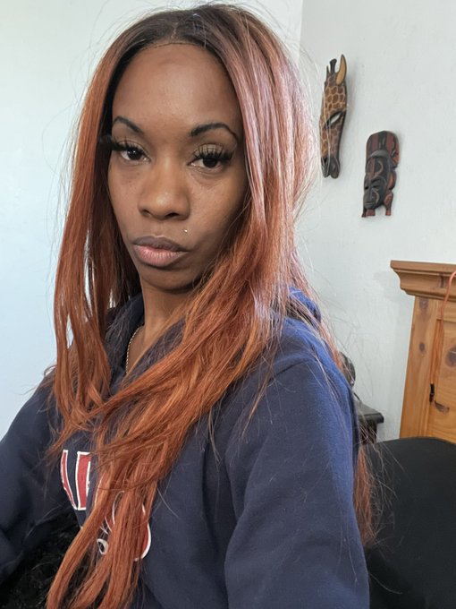 Wanna make out? Our lips can kiss all day 💋💦 https://t.co/oG8qJrFM6i