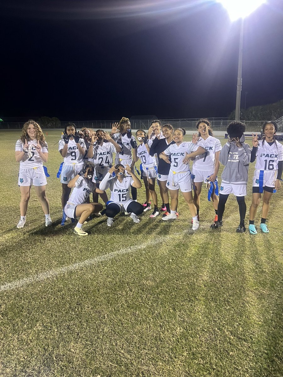 54-0 DUB P🔵⚫️🐺
<a href="/brittinstevens1/">Brittin Stevens</a> @coachred352 <a href="/CoachEjames83/">Coach James</a> <a href="/OcalaPreps/">Ocala Preps</a> 
#IFITAINTWESTPORT…
#WEGOTTHATGOODD