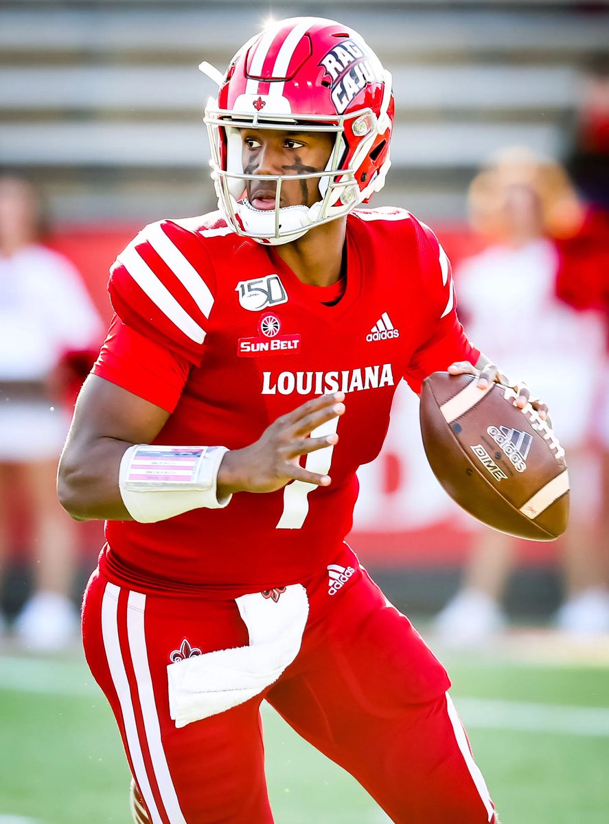 #AGTG After a great conversation with @CoachStoker I’m honored to say I have received an offer from the University of Louisiana at Lafayette @RaginCajunsFB ! @josh_bolfing @RickyCiccone @Lionel_Stokes @CoachDanny10 @TheQBTech @CoachKeith11 @FiveStarGQB @CoachPatKennedy