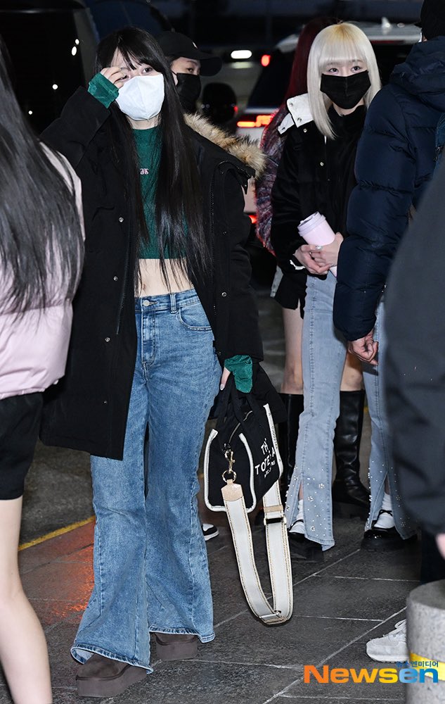 ミー 634-02_quarter.jpg?imwidth=900