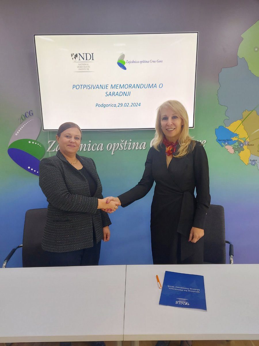 ZOCG_UoM's tweet photo. Gen. sek. #ZOCG Mišela Manojlović i direktorica @NDIMontenegro Slavica Biljarska Mircheski potpisale su Memorandum  o saradnji u realizaciji programa NDI kojima je cilj pružanje podrške dobrom upravljanju i uključivanju građana i građanki u odlučivanje na lokalnom nivou u 🇲🇪 https://t.co/GQGyRVAzaT
