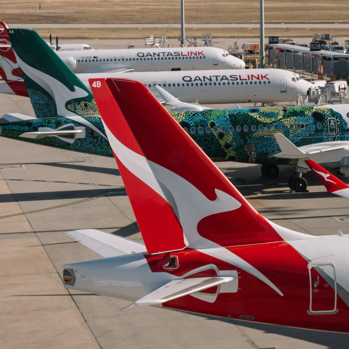 The first QantasLink @Airbus A220 commercial flights took to the skies today, operated by two brand new jets straight from the Airbus factory in Mirabel, Canada. VH-X4B, named ‘Koala’, operated the inaugural service QF1266 from Melbourne to Canberra, carrying passengers and