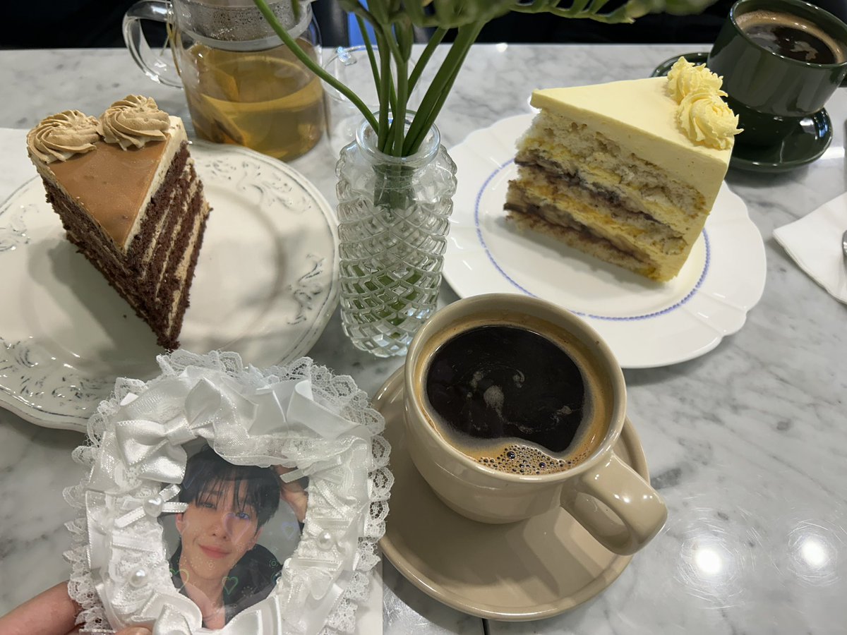 peach_jam_bread's tweet photo. 맛점 드셨는가요? https://t.co/JflBMydbvm
