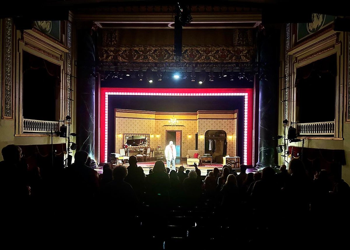 ⁣The standing ovation at tonight’s preview of @vareptheatre’s SATCHMO AT THE WALDORF was the result of the talent, commitment & dedicated work of the show’s cast, creatives, crew & the VA Rep staff. Looking forward to sharing this production w/RVA audiences, starting tonight!