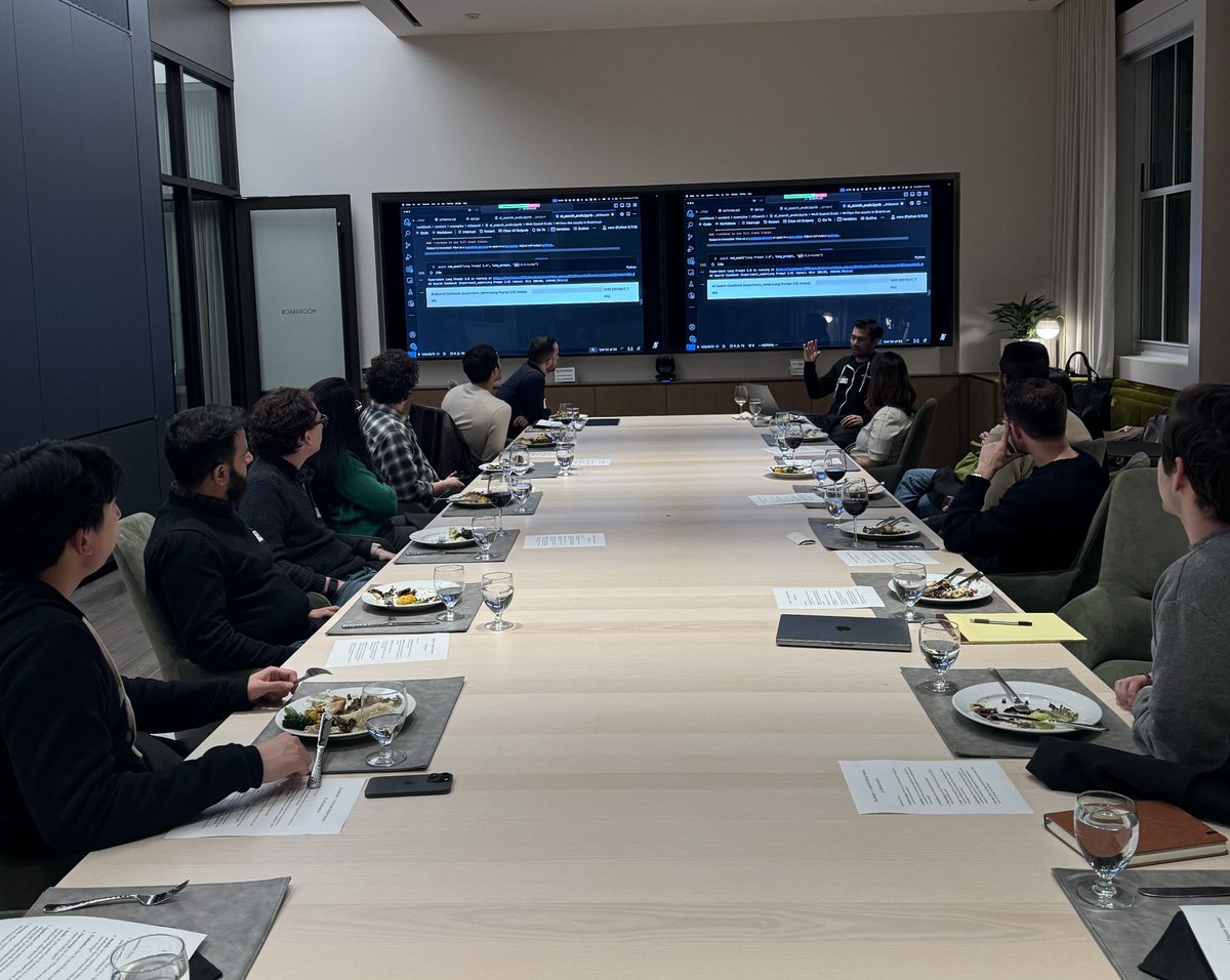 Last week @saammotamedi and I co-hosted a dinner with @ankrgyl at @braintrustdata for engineering and product leaders to talk about the emerging infra stack. Evals is consistently a top 3 pain point - if that's true for you, Braintrust is here to help