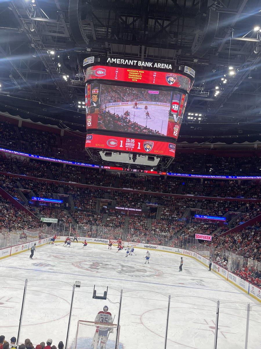 itsclowdyah03's tweet photo. Never get tired of this view π±#flapanthers #oneterritory #seasontickets https://t.co/tS1yt3wghc