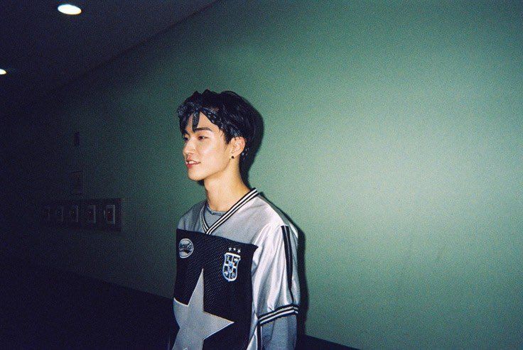 RIIZE_ID's tweet image. SEUNGHAN HOUR

RIIZE IS 7
#スンハンと共に咲こう 
#승한아_항상옆에있을게  
#TreatRIIZEAs7 #승한 #라이즈