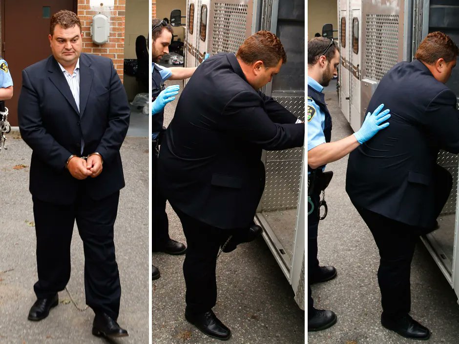 AlanSteely54's tweet photo. @Jamie_Schmale @StephanieKusie Liberals are unmatched??  Poor, uneducated Jamie forgets the likes of Brian Mulroney and his brown paper bags and Dean Del Mastro in handcuffs and leg irons … https://t.co/l2HzcS9Xuo
