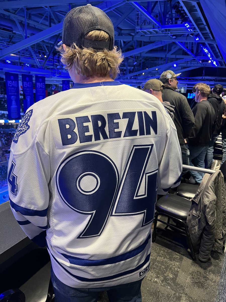 Bwilks30's tweet photo. @MapleLeafs The most fitting jersey for #classicnight -#LeafsForever https://t.co/5TISgf8blf