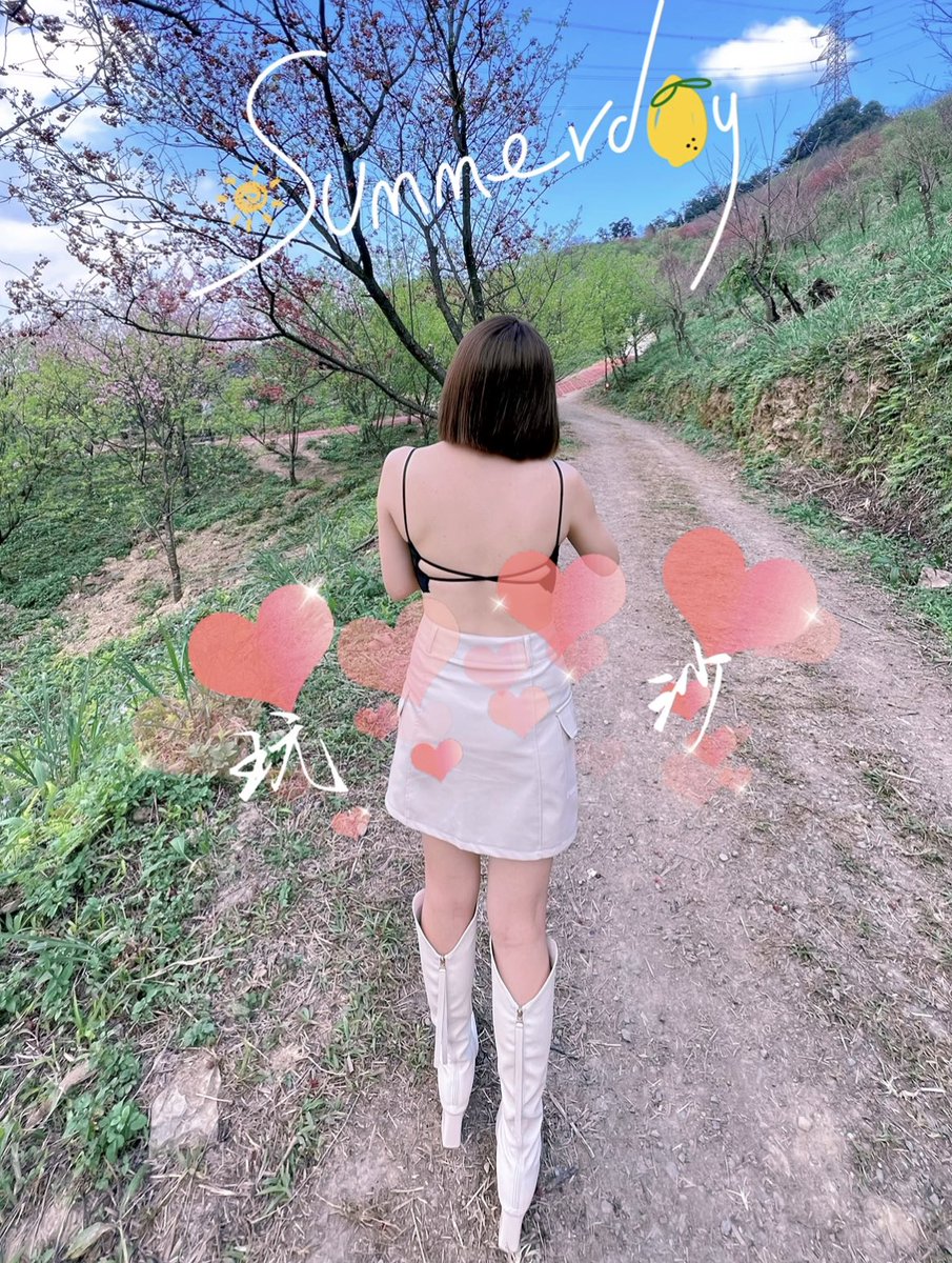 228的好天氣是賞櫻的好時機

延路的櫻花美不勝收，下次不知道

有沒有人一起同遊賞櫻賞美景🥹

#櫻花 https://t.co/8QSYGSHNRD