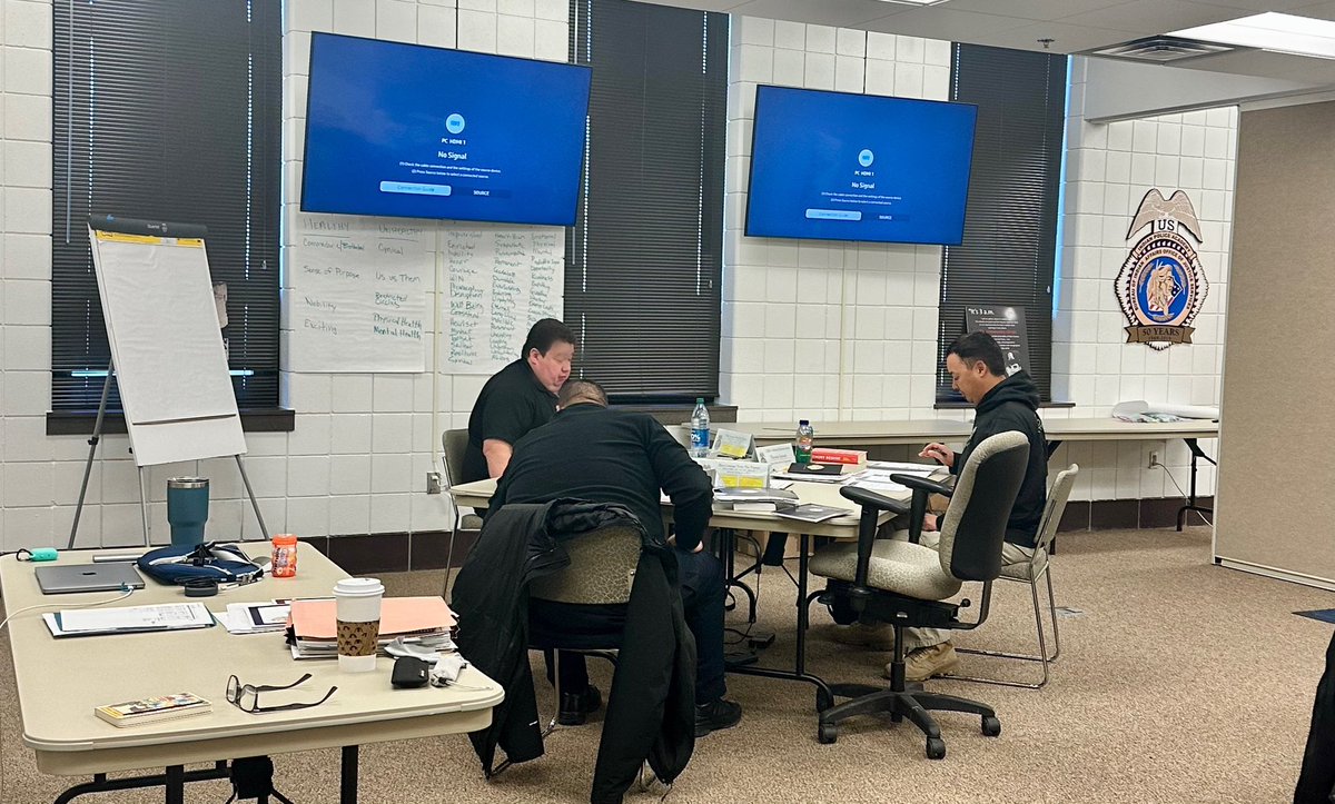 bluecourage's tweet photo. Day 2 of the Train the Trainer for the Bureau of Indian Affairs at the United States Indian Police Academy in Devils Lake, ND - teach backs went great! #BIA #bluecourage #USIPA #LEleadershipdevelopment https://t.co/YurSbL8DFw