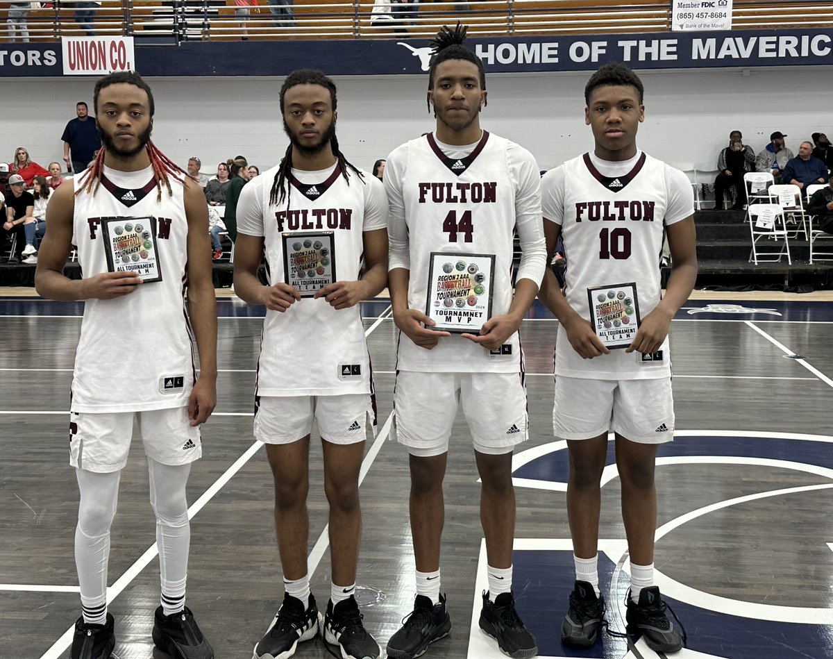 FultonBBall's tweet photo. 🚨🚨All Tournament Team 🚨🚨

🏅@kimber_denaj Denaj Kimber 
🏅 @TKimberr Taj Kimber
🏅 @showtimeenick_ Nick Steen 

🚨🚨MVP 🚨🚨

🏅@Tyler0Lee Tyler Lee 

#toughness
#FlyWithUs https://t.co/qYUCiOarhL