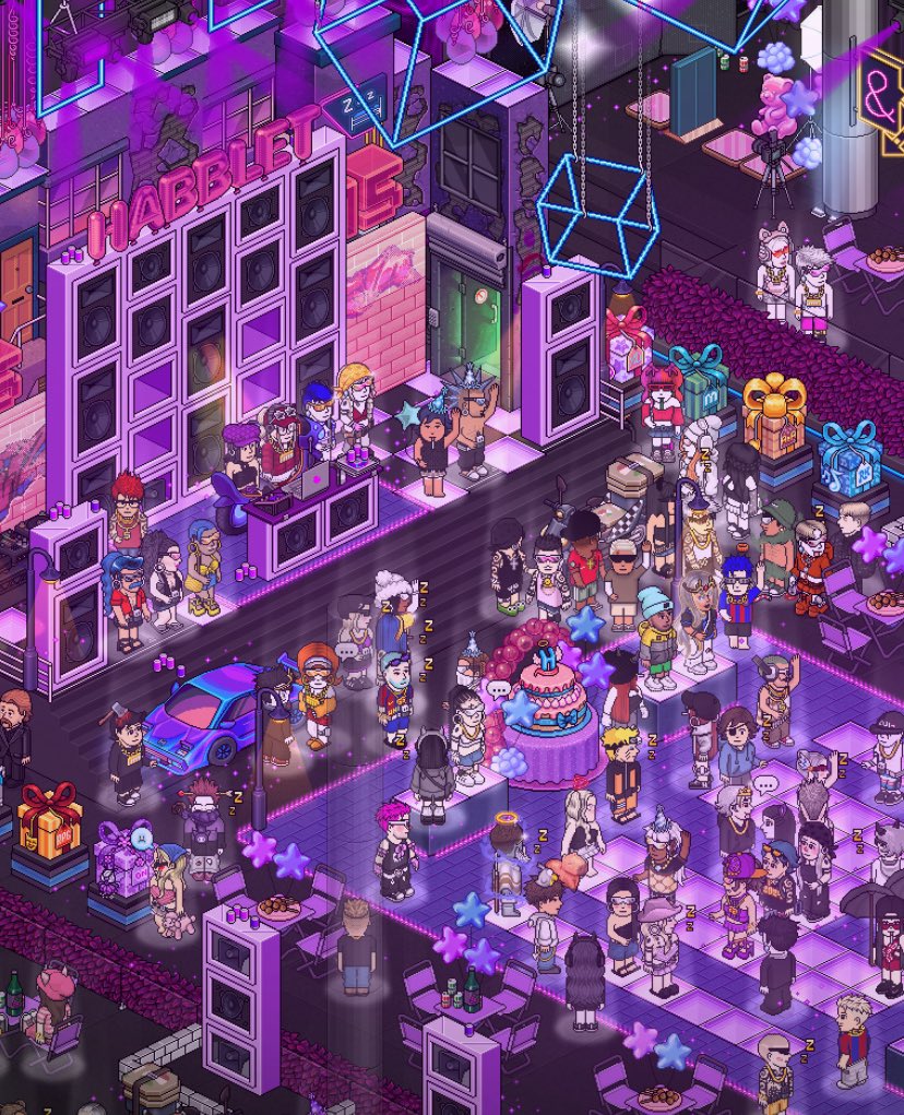 JadeBlet's tweet image. E a noite de hoje foi marcada pelo Bailão de Funk em homenagem aos 15 anos do @MeuHabblet. 

Que delícia! Amando essa programação do Hotel com seus usuários. 

KIKEI, REBOLEI E RETOQUEI O GLOSS 💄💋

Habblet, O MAIOR! ✨

#Habblet15Anos #Habblet