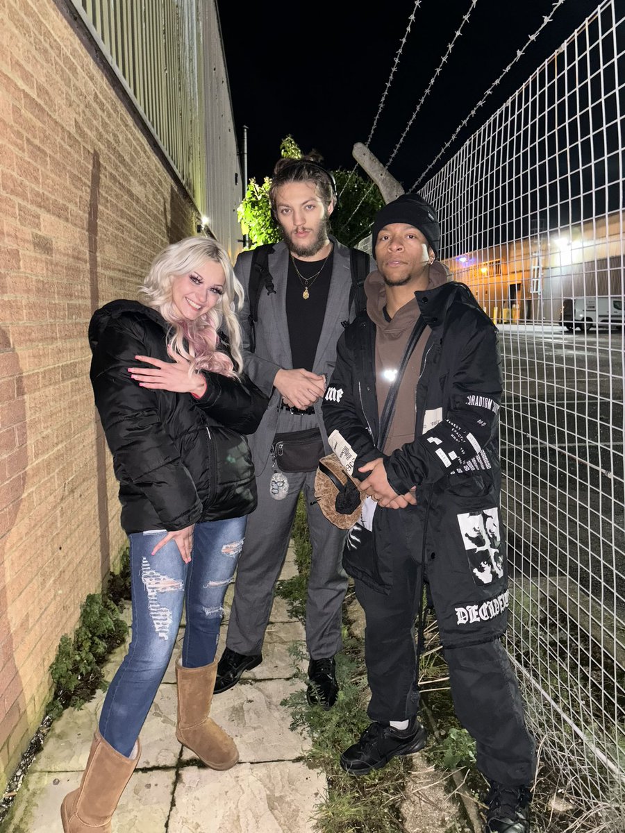 IamLioRush's tweet photo. The 1st night of the tour couldnโt have gone any better. Family, friends & rivals all under one roof. Thank you Milton Keynes! ๐ฌ๐ง๐ช๐ฝ๐ฅ #WHWT #LioRushX https://t.co/NnLkIIKQ7o