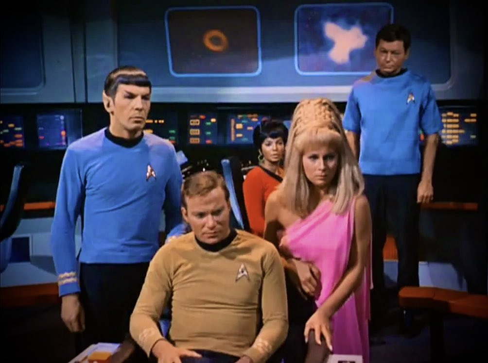 Star Trek actor pay in 1966 season 1:
Kirk: $5,000 per episode. ($48,230 in 2024)
Spock: $1,250 per episode.
McCoy and Scotty: $850.
Yeoman Rand: $750.
Lt. Uhura: $140.
Note: Uhura was a supporting cast member, but guaranteed to appear in 5 to 7 of each 13 shows.
