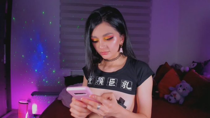 ✨Sarahmodel✨ PETITE is live now! https://t.co/ZUR2p1KUpR https://t.co/Y7SVyuTaRQ