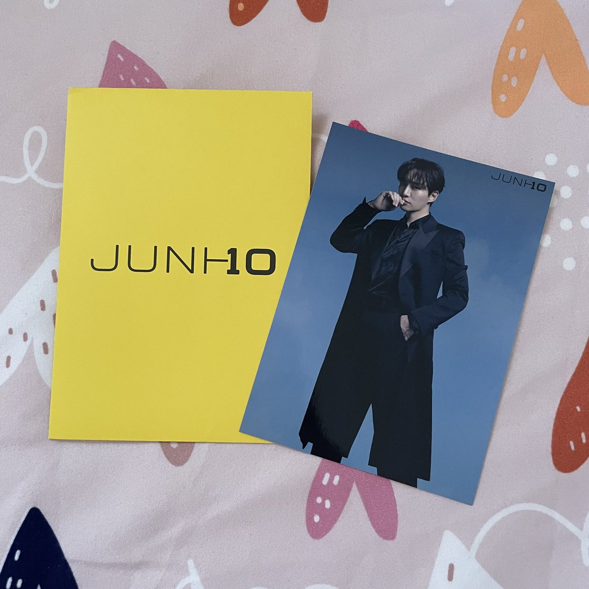 lihttst's tweet photo. Wts lfb
PH Onhand - #LEEJUNHO Junho Official Merch

• Junho 10th Anniversary Random Photo - ₱320
• Before Midnight Random Photo - ₱220
• 2PM 15th Anniversary Image Picket - ₱650

Can do sdd or sco
2PM Lee Junho

Please help rt 🥹 https://t.co/4MHffXsZtK