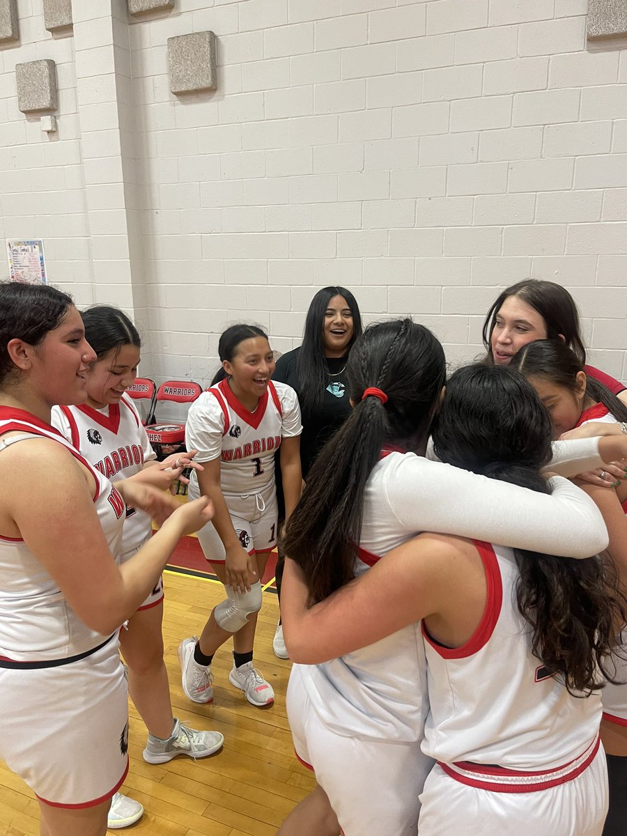 Congratulations Lady Warriors @SSanchez_MS Girls Basketball Conference Champs #Undefeated #Warriors❤️🖤 #StrongerTogether #TeamSISD