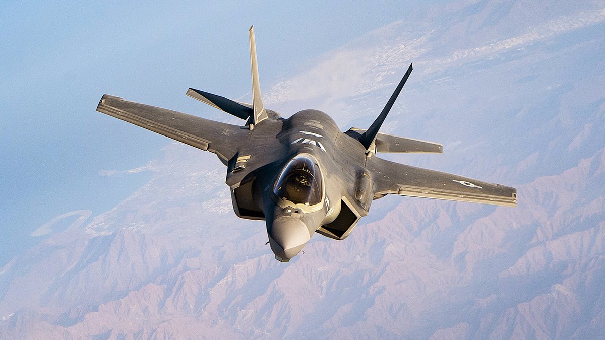 Advancing aviation with the force of permanent magnets! From enhancing electric propulsion systems to enabling precise control surfaces, these magnets are at the core of aerospace innovation. hubs.la/Q02mNCRG0