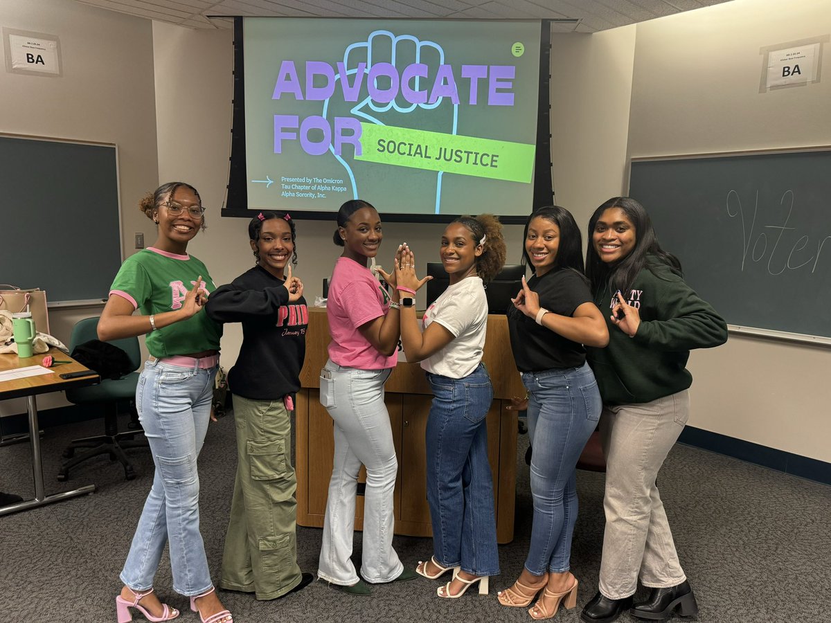 Thank you to everyone who came out to learn about voter education, registration, and mobilization! Turn on our post notifications to stay updated on our upcoming events! 💞💚