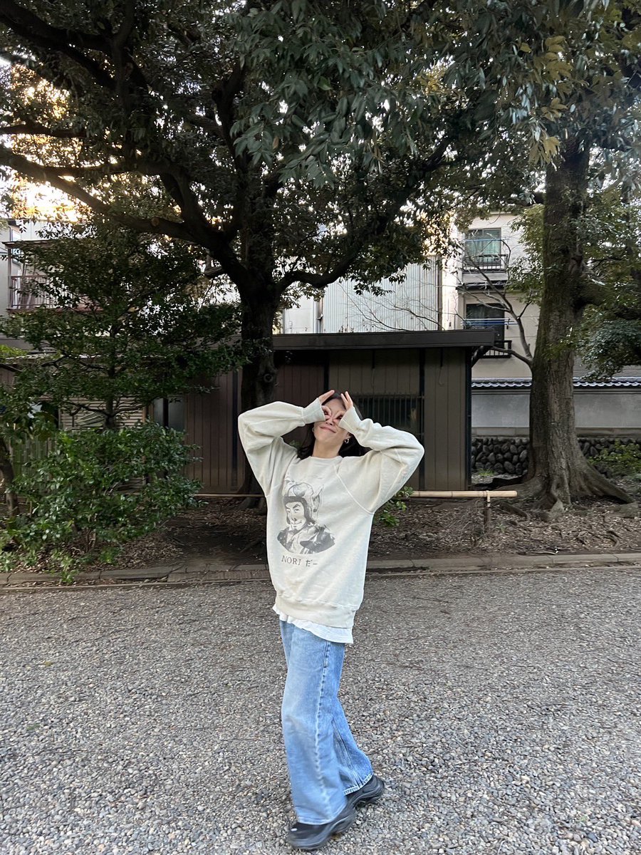 Alice1211_Mg's tweet photo. この前メイクさんに
「アリス…顔にブロッコリーつけないよ…🤦‍♀️」
って言われました。

花粉が今年も本気出してきてるね🥹 https://t.co/k5tYxTBL2b