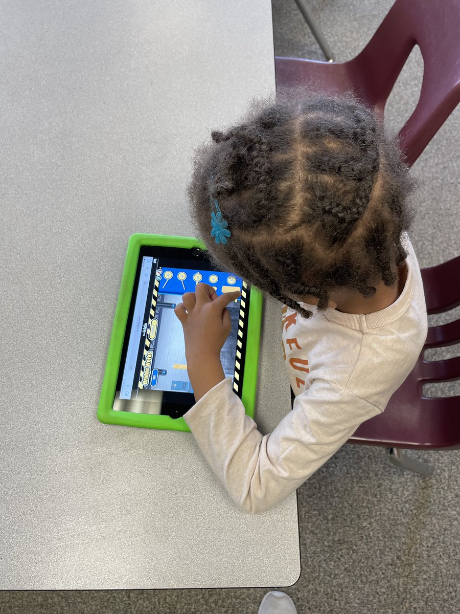 Sara Chan tweet media