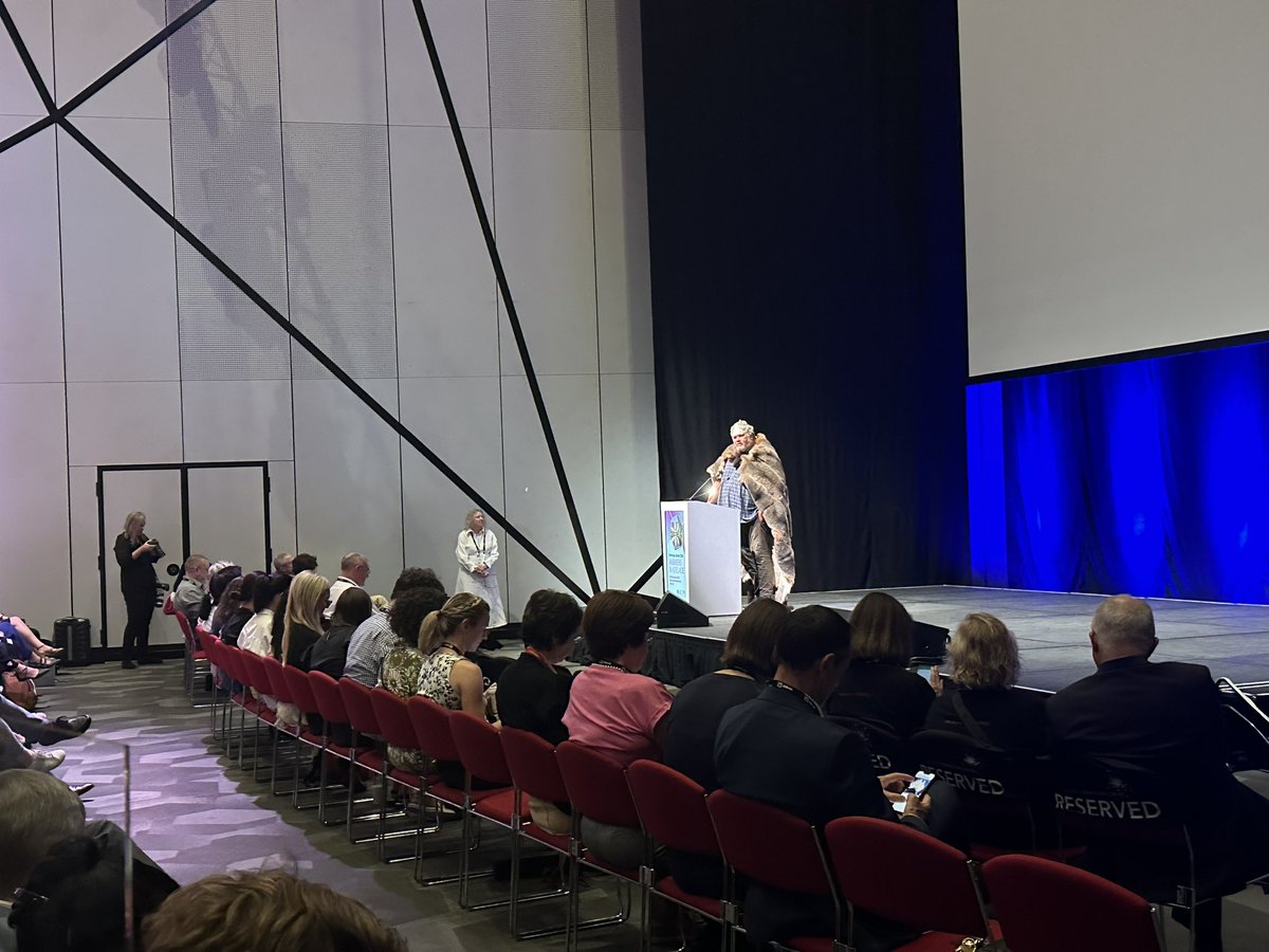 PathologyRCPA's tweet image. Day 1 of #PathUpdate2024

We begin our first plenary session with a Welcome to Country by a Kaurna elder.