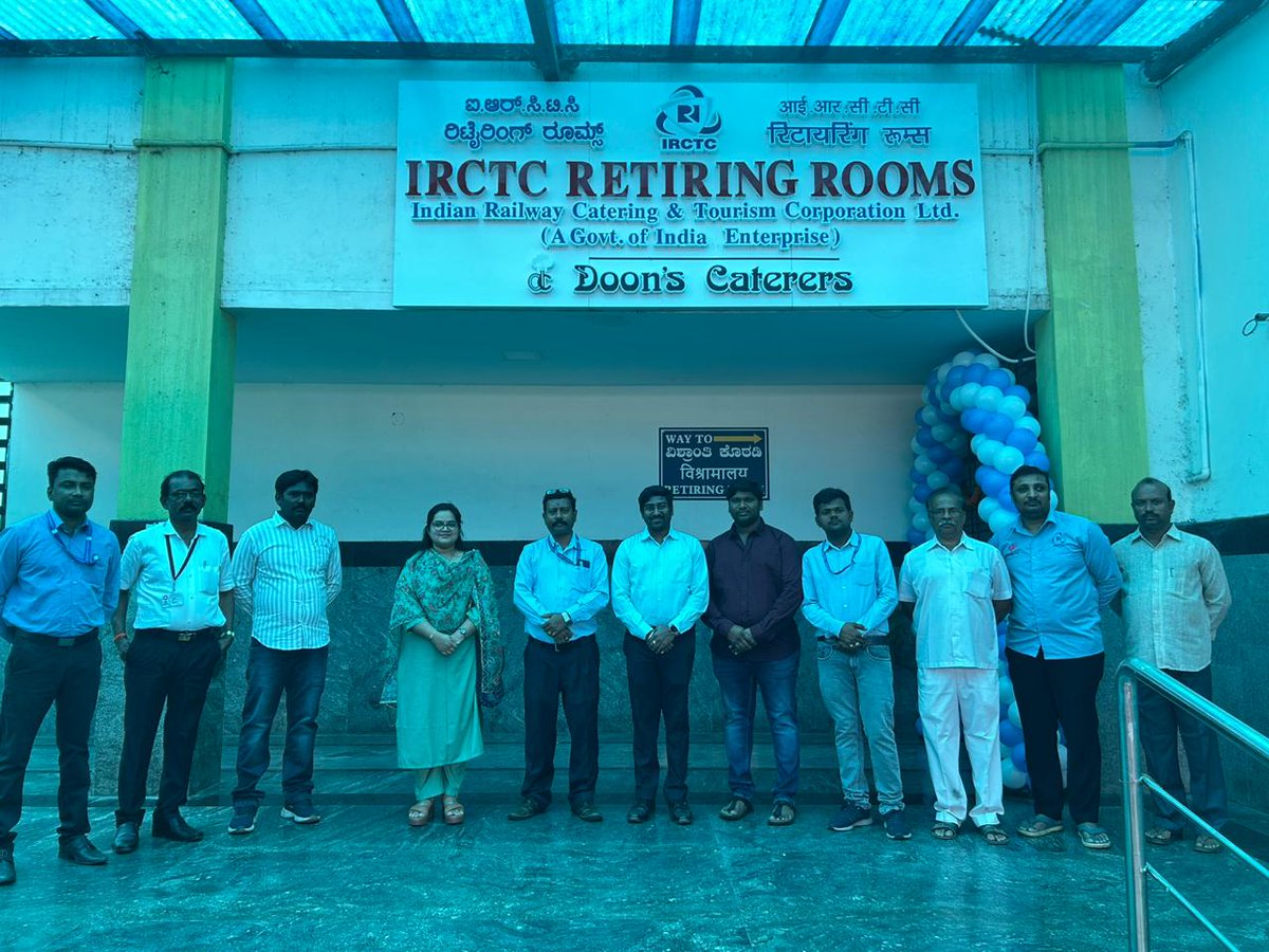 IRCTCofficial's tweet image. First Phase of Retiring Rooms(6 Rooms) at Hospet Railway station has been opened for the passengers in the presence of senior Railway and IRCTC officials. The facility shall provide comfort and convenience of the travelling passengers.