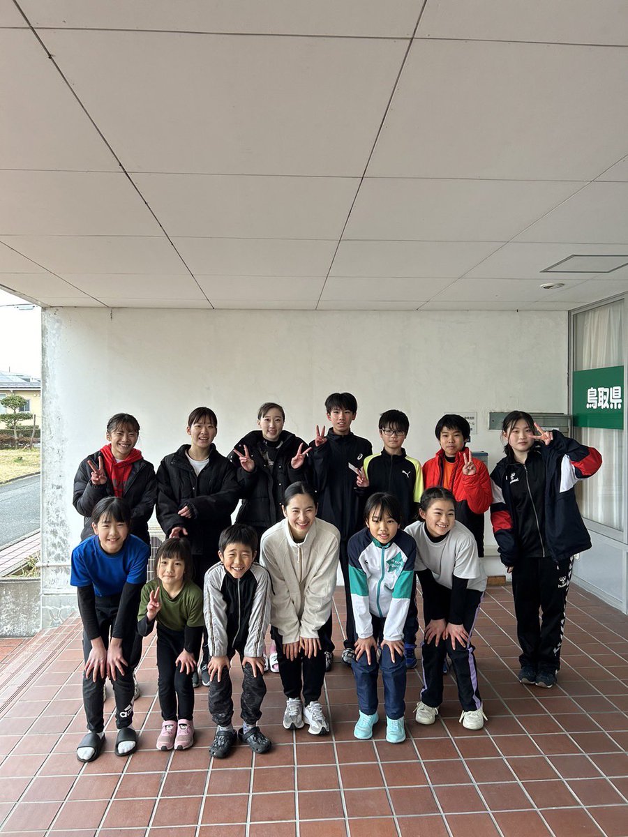 a8noook's tweet photo. 強化練習会&amp;講習会　@鳥取
⁡
地上でのトレーニングや動作を、空中姿勢に繋げる。
地上でできない姿勢は空中でできない。
だからこそ地上でも空中でも、つま先！肘！！
と、とにかくしつこく言い続けた2日間でしたが、みんな最後まで頑張ってくれました✨

また上手になったみんなに会えるのが楽しみ☺️ https://t.co/o6nRtwMCv9