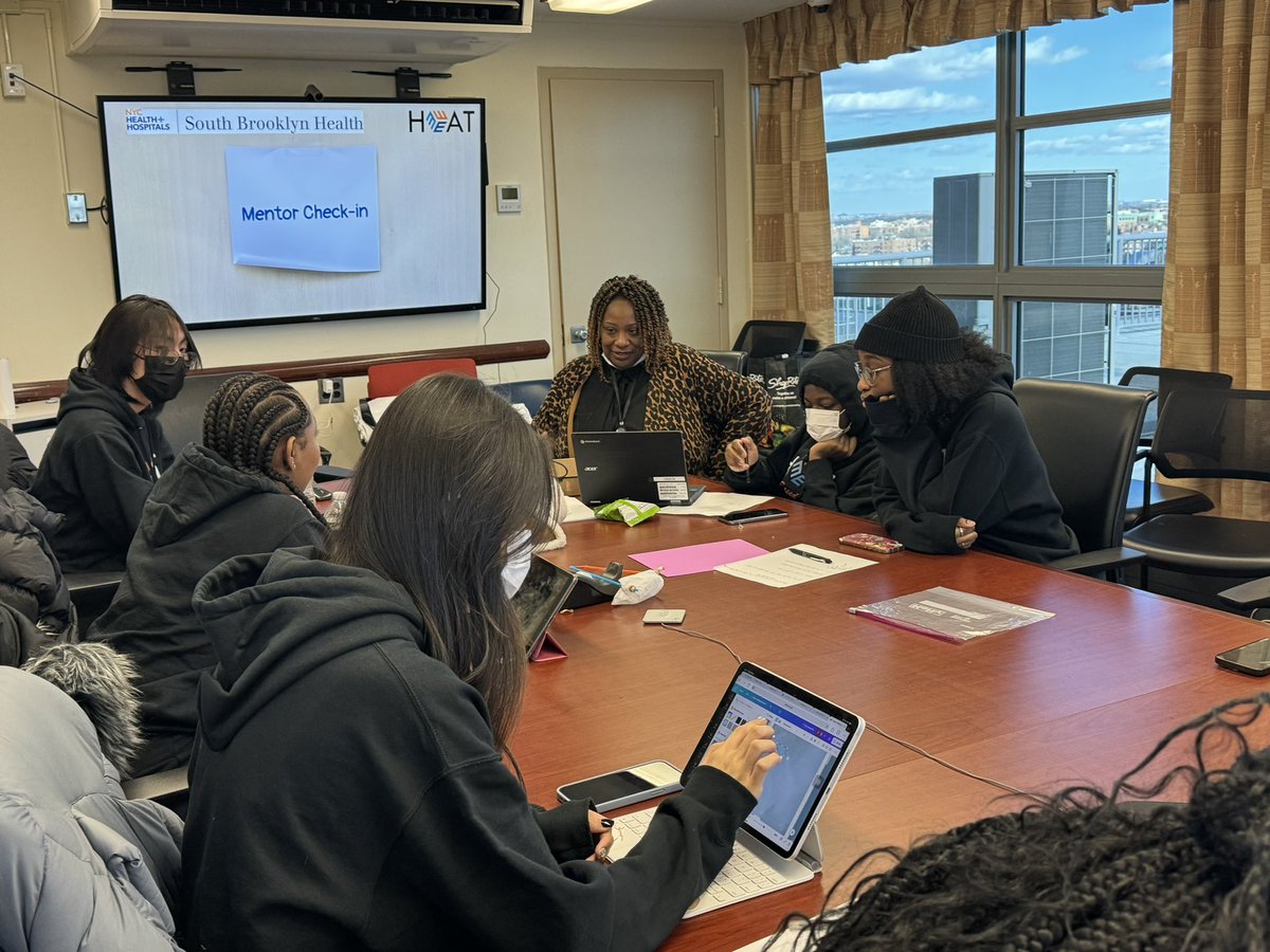 🚀 From dreams to prototypes, The brilliant minds of HE3AT students at South Brooklyn Health: RBG Hospital are crafting the future! Witness innovation as they turn bold ideas into reality. Stay tuned for creativity unleashed. 💡🔧✨