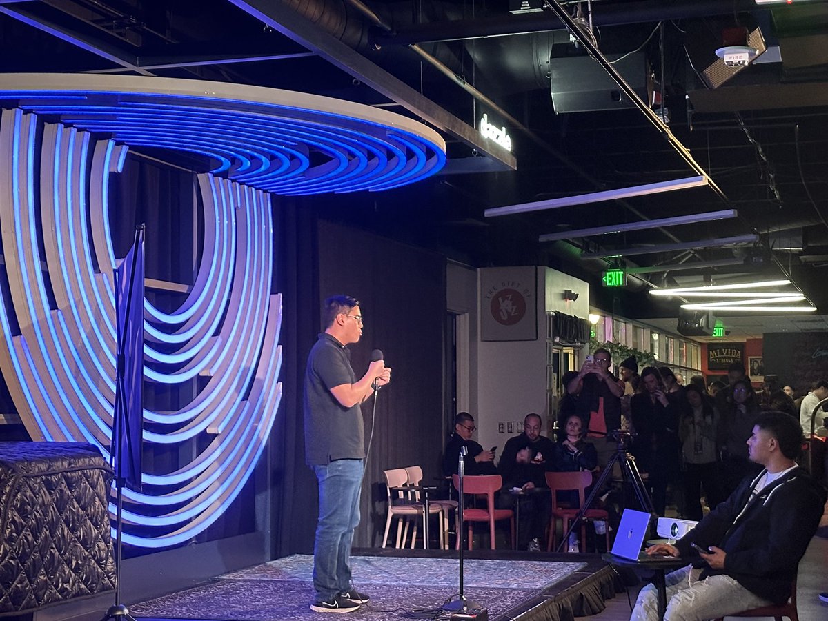 enjoying a talk by <a href="/michaelfkong/">Kong.sonic</a> founder of <a href="/FantomFDN/">Fantom Opera</a> at #ETHDenver2024