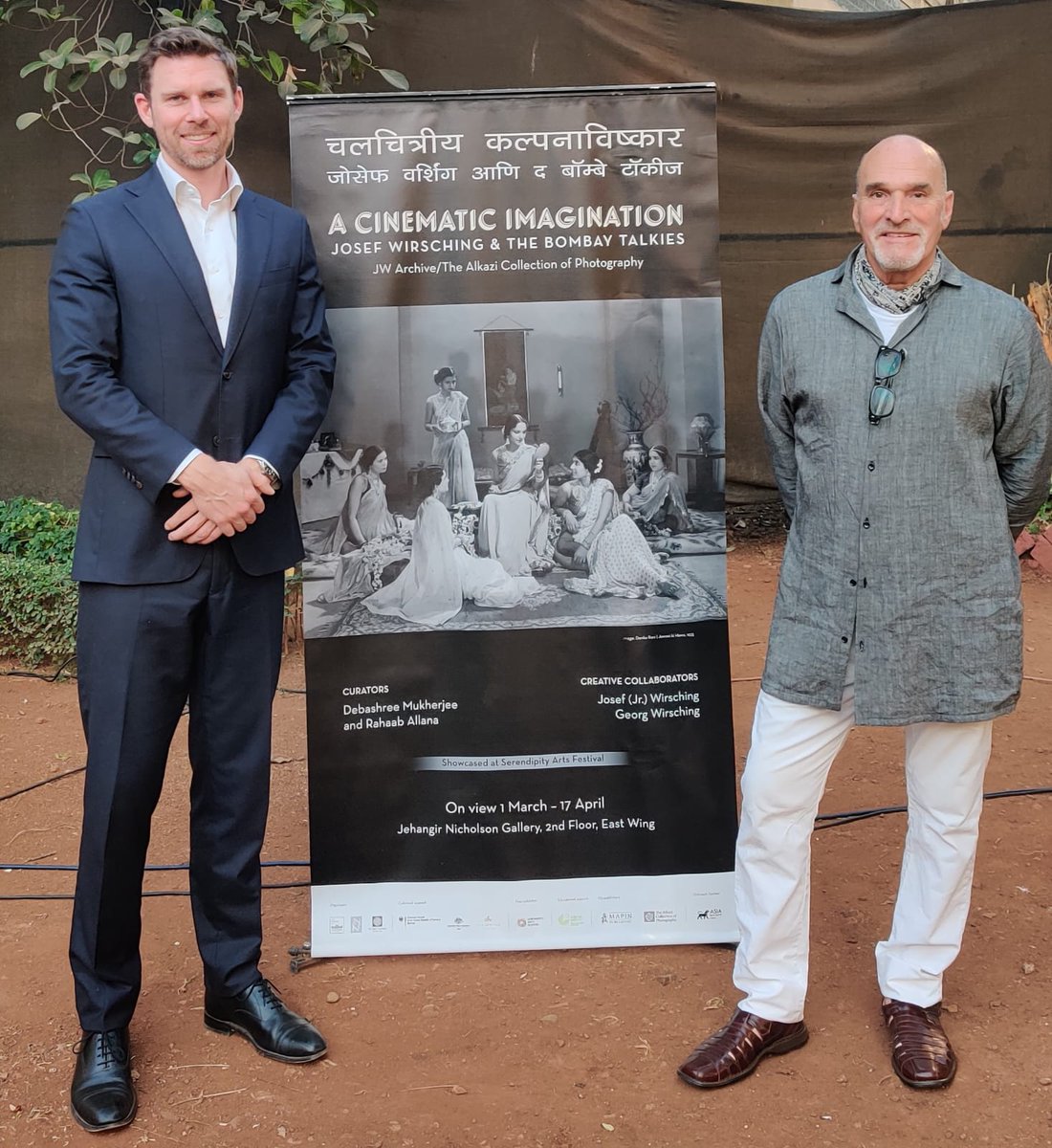 AusCG_Mumbai's tweet image. Lights, camera, action! 🎬
Pleased to pay tribute to pioneering 🇮🇳📽️ studio #BombayTalkies, by supporting an exhibit of 3000 cinematic artefacts at @CSMVSmumbai. There is much scope for creative exchange between 🇦🇺 &amp;amp; 🇮🇳 showcasing both our cultures through 📽️ &amp;amp; 📺