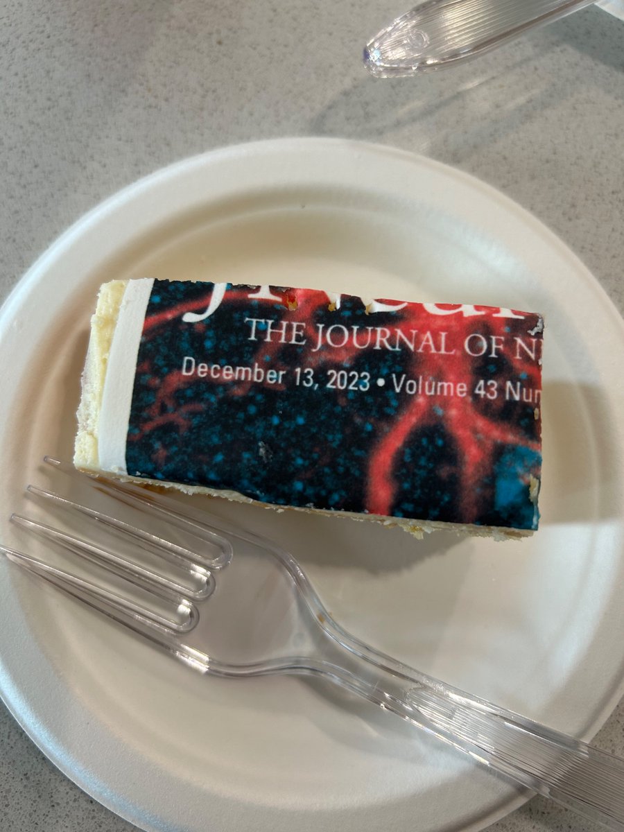 Anna Molofsky (@annamolofskylab) on Twitter photo We told <a href="/SfNJournals/">SfN Journals</a> that if our astrocytes got on the cover we would definitely put that on a cake. <a href="/marcifrosenberg/">Marci Rosenberg</a> We told <a href="/SfNJournals/">SfN Journals</a> that if our astrocytes got on the cover we would definitely put that on a cake. <a href="/marcifrosenberg/">Marci Rosenberg</a>