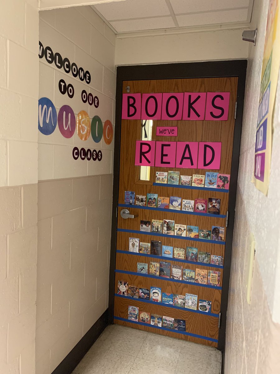 Look at all of the books students have been reading in music class @IPSPotter74 ! So many great books on this list. Everyone is a reading teacher! Loved this door. 💙 #IPSProud