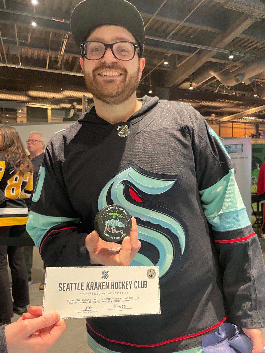 Mystery Pucks are officially SOLD OUT! 

Thank you to everyone who purchased a puck at tonight's game, and congrats to the lucky few who found a Mystery Puck Series design🐸

#LeapDay #SeaKraken