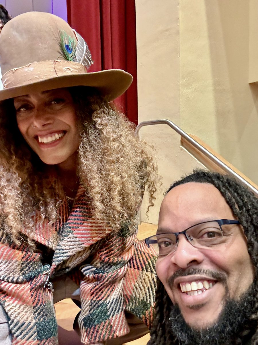 Cree Summer... I'm smitten...😁
I always loved me some Freddie...❤️

And yes, my wife knows it...LOL

#ADifferentWorld #ADWTour