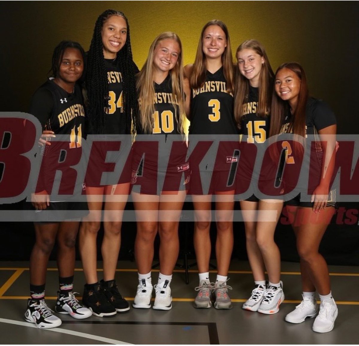 Season ended sooner than we wanted 😢.  Thank you seniors Zoey, OCiana, Ashley, Madison, Olivia and Aliya for your leadership throughout this season! 
You all did a great job representing Burnsville Basketball over the years, and you will all be missed 🖤💛🏀 💛🖤