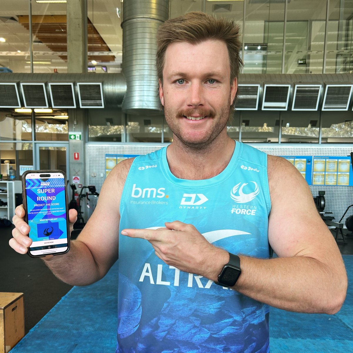 westernforce's tweet image. Just because it's an away game doesn't mean we can't have some fun from Perth! Check out our Game Day Hub for more info about today's match and enter our competitions! 🏉🙌

Get amongst it!👇
whatson.westernforce.rugby

#SuperRound @SuperRugby