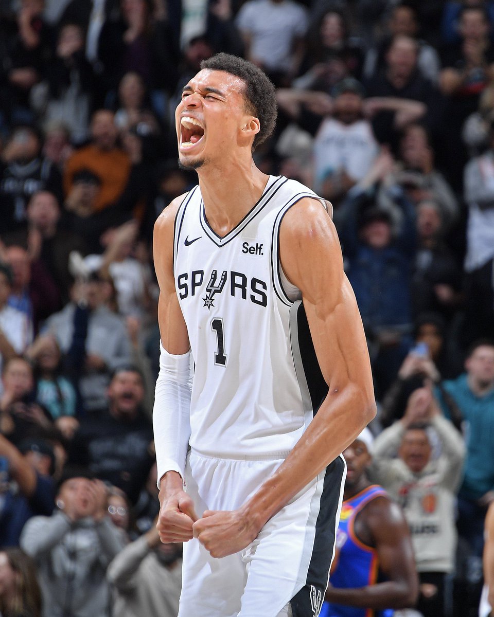 50 Nuances 🇺🇸🏀 tweet media