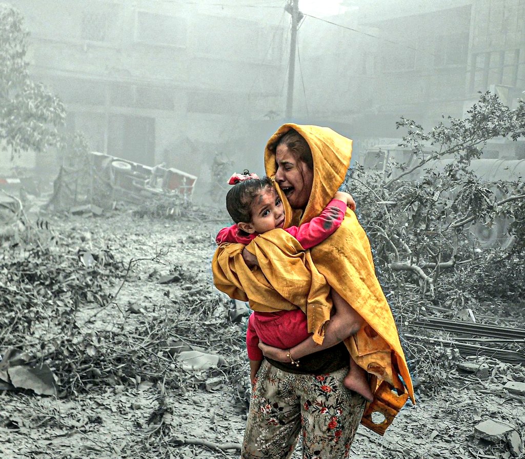 Badakigu hau urriak 7an hasi ez zela,
busti gaitezen denok  #melamela
ta amai dezagun honekin bela,
3️⃣0️⃣0️⃣0️⃣0️⃣ hildako direla!

#asteanbehin 🇵🇸 #sasitxiotx