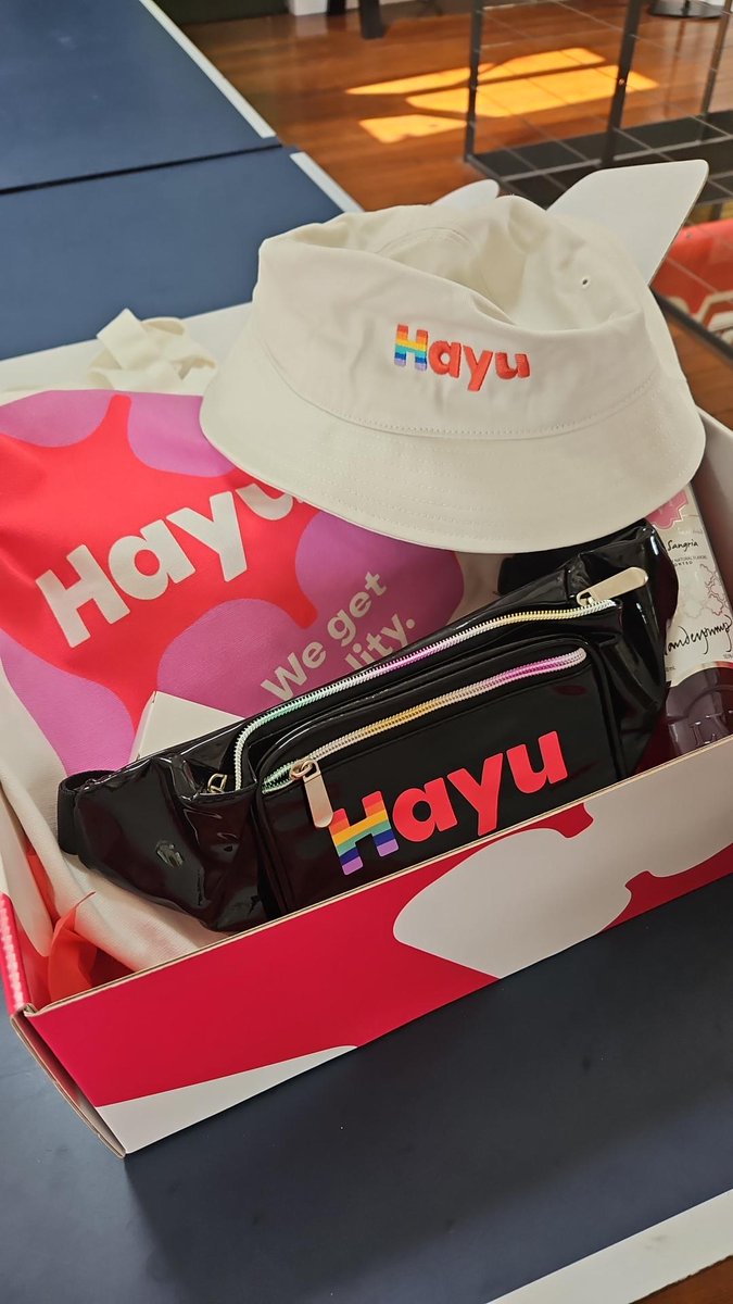 Who Doesn't Love a Freebie? Thanks for Sean's Gift @hayu_au #MardiGras