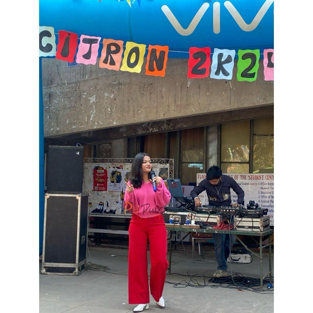 pu_pulse's tweet image. Scitron&apos;24 Day 2: 🎮 Games like Dare and Dare, Jackson Syndrome, Blind Navigator, Participants wowed with skills in Item Collection and Cup Dance Challenge. 
Stay tuned to #PUPulse for updates! 🌟 #Extravaganza 
#Scitron24 #FunFilled #PUEvents #SkillShowcase #StuC