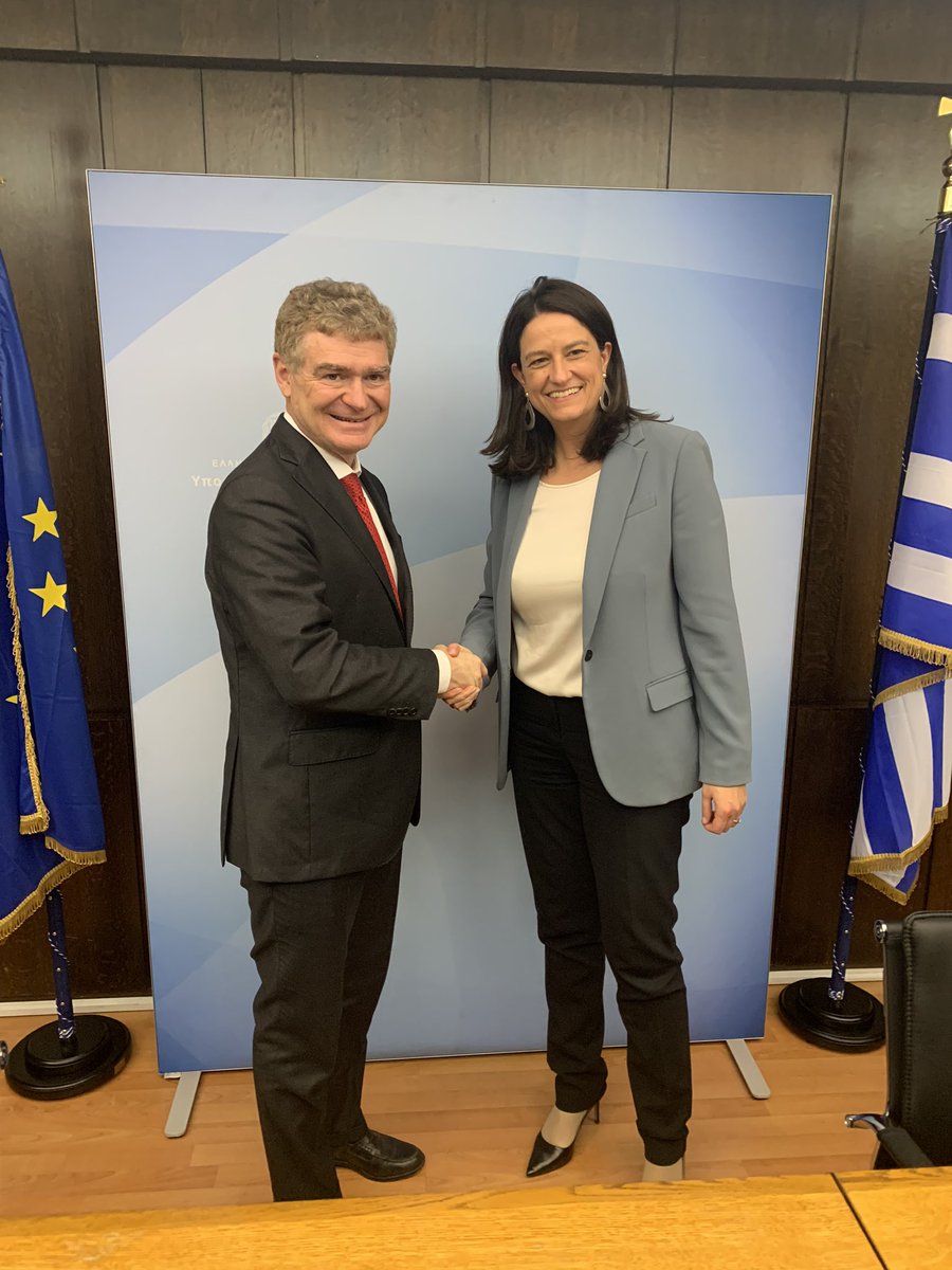 A great pleasure and an honor to meet with 🇬🇷 Minister of interior, Ms Kerameus and discuss about the advantages of the 🇪🇺 civil servants exchange program (PACE) and the work done by @EU_reforms to help national public administrations. Thank you Minister for the very nice words!