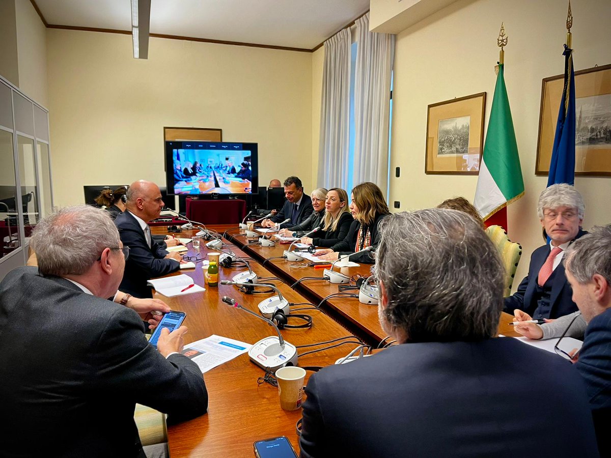 Questa settimana, il candidato🇨🇭per la carica di Segretario Generale del #ConsigliodiEuropa @alain_berset ha incontrato il Ministro degli Affari Esteri🇮🇹 @Antonio_Tajani e i membri della delegazione italiana presso l’Assemblea parlamentare del Consiglio d’Europa a #Roma.