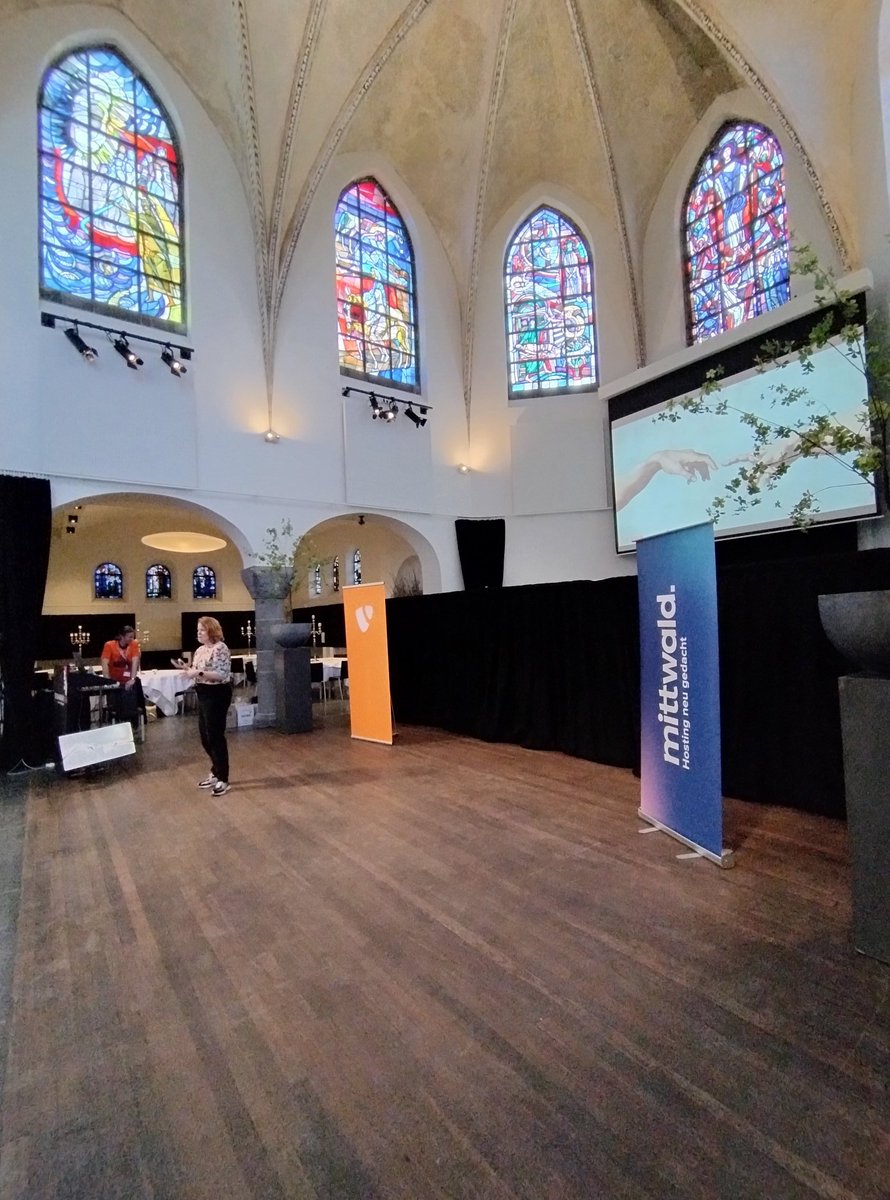 First up - Carlijn Compen with "The human touch in software development"🎉