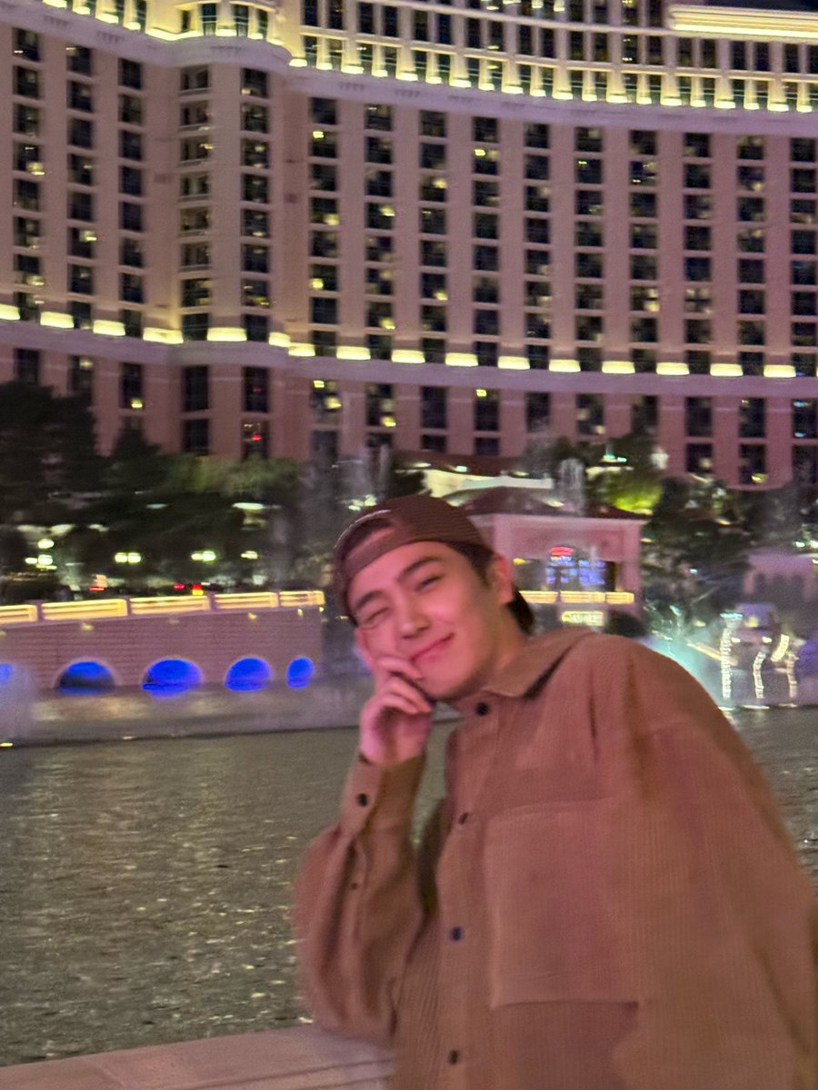 윙크바보...
넘 이뿌다 우리 재현이