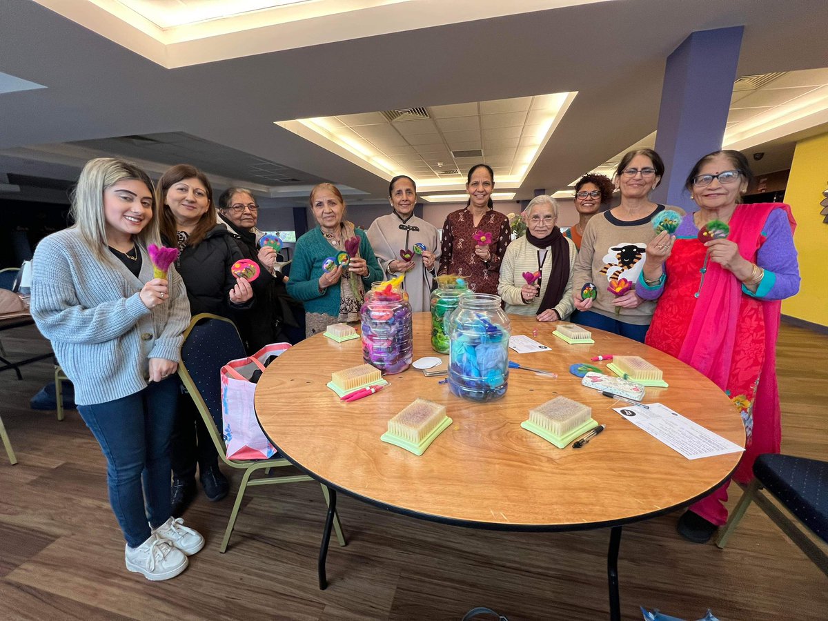 Another lovely needle felting workshop with this group of beautiful ladies who are regular ‘Knitters and Natters’ @snjcharitabletrust on Dudley road in Wolverhampton. I’ve really enjoyed my time with them. A huge thank you to @creativeblackcountry for funding these workshops!