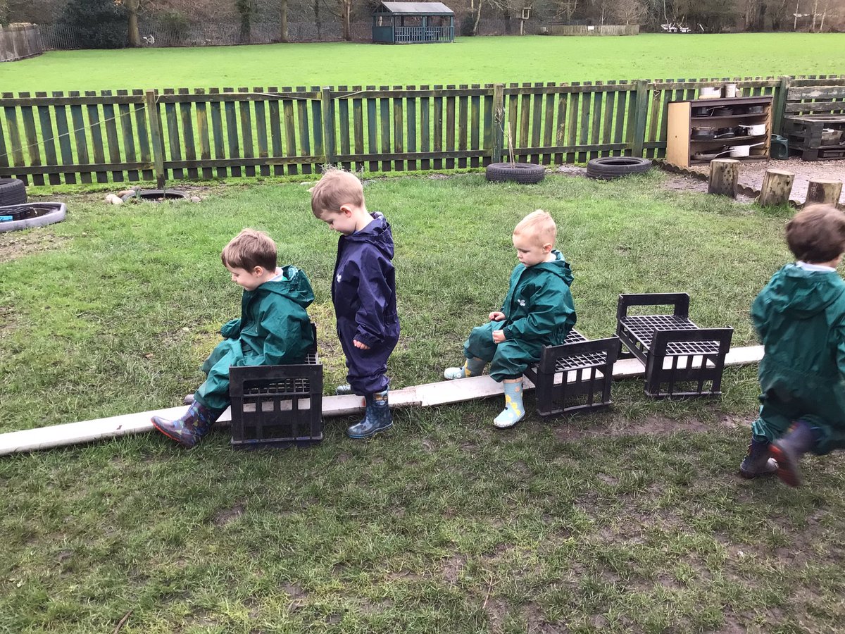 BVPSNursery's tweet photo. We built a ramp and a bridge. We experimented with what size balls we could fit under the bridges #bvpseyfs #bvpsscience https://t.co/EtCx4RDFMy
